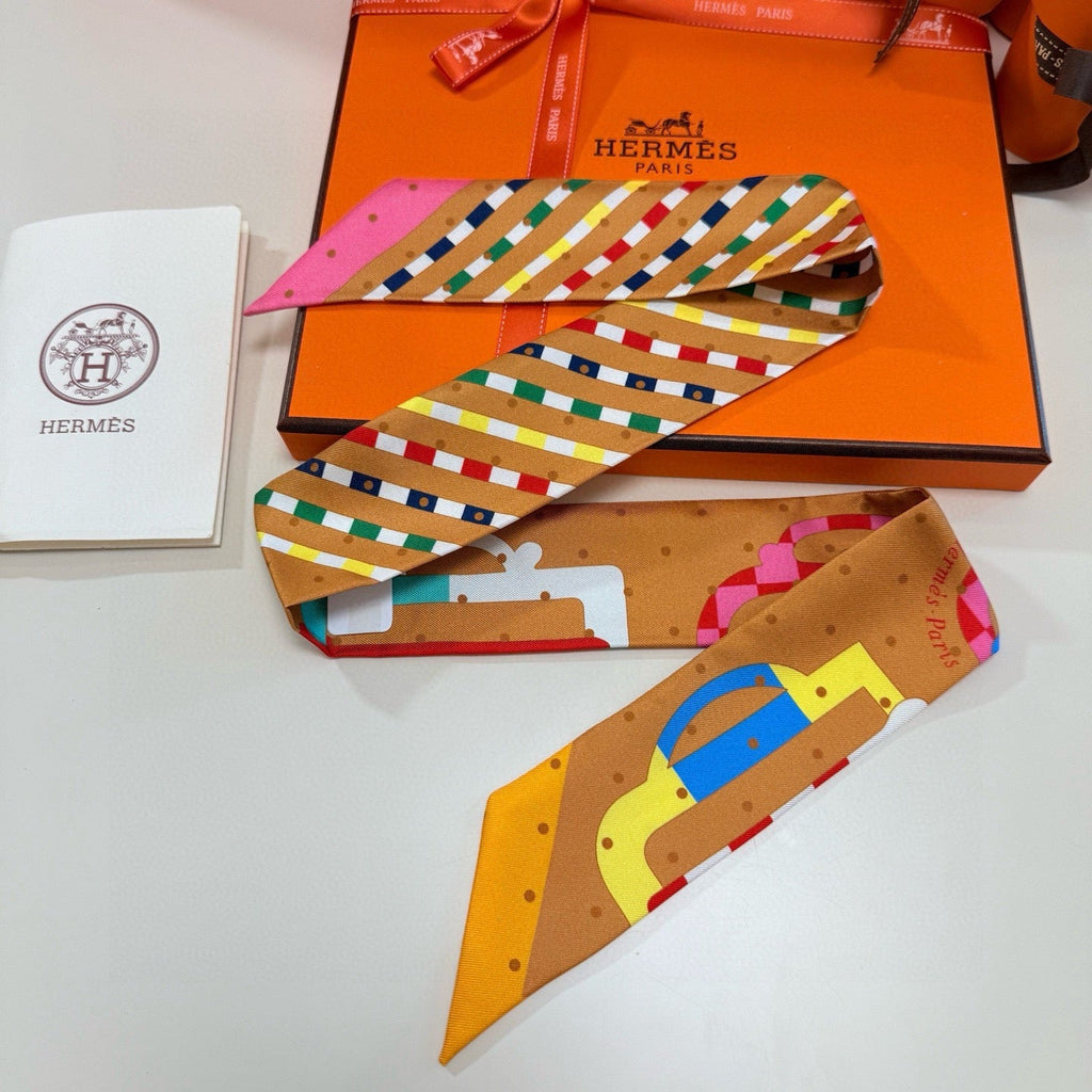 HERMES 25S SCARF TWILLY 86 IN SILK 987339