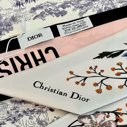 DIOR 26S SCARF 105CM IN SILK 302916