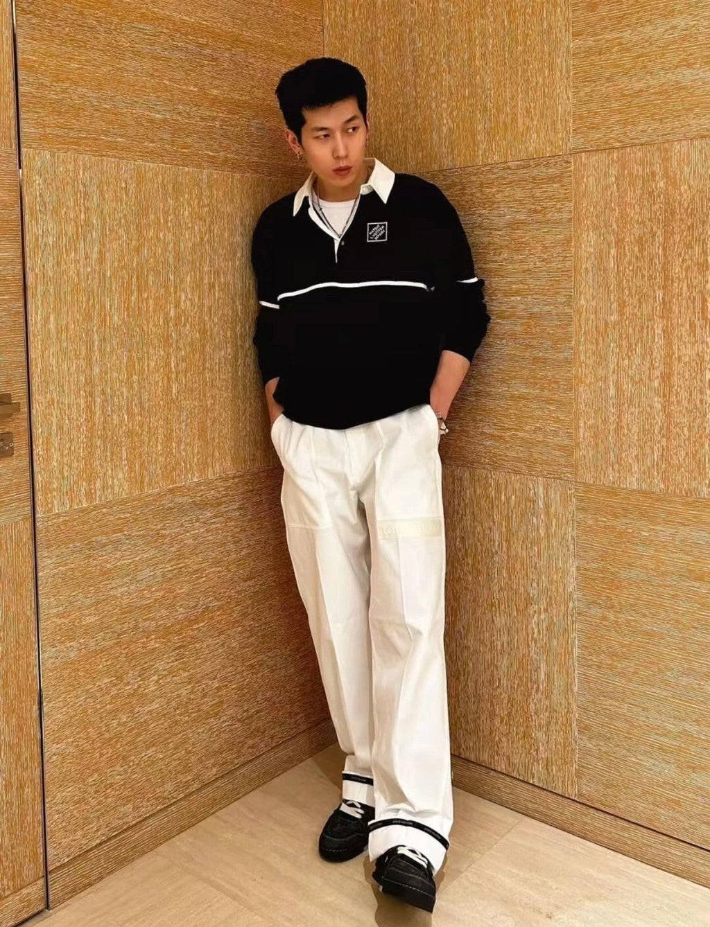 LV 25S SWEATER 0095