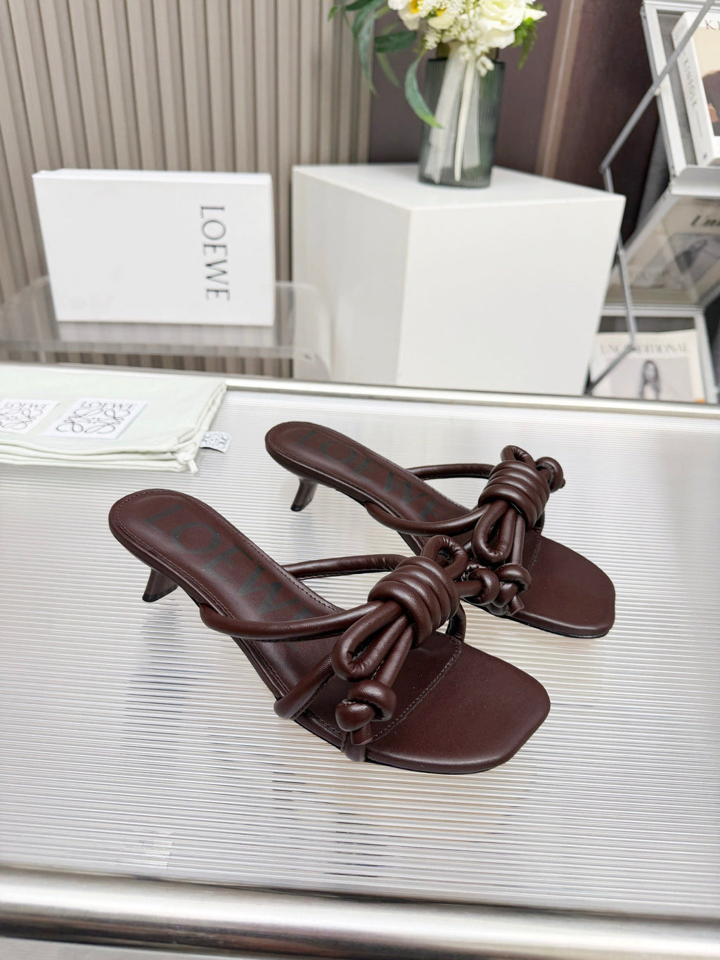 LOEWE 26S KITTEN HEEL KNOT SANDALS 45MM IN DARK BROWN CALFSKIN