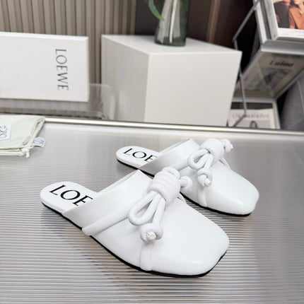 LOEWE 26S MULE LOAFERS IN WHITE CALFSKIN KNOT DETAIL