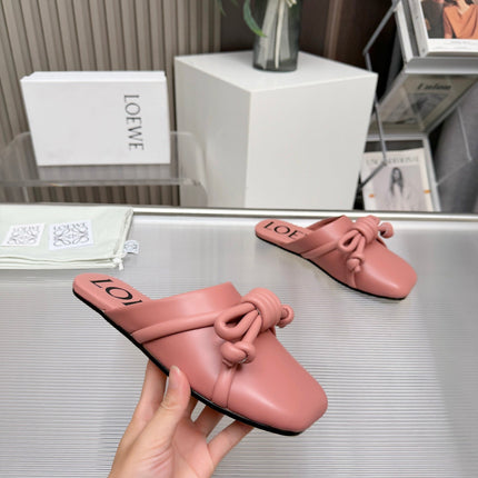 LOEWE 26S MULE LOAFERS IN PINK CALFSKIN KNOT DETAIL