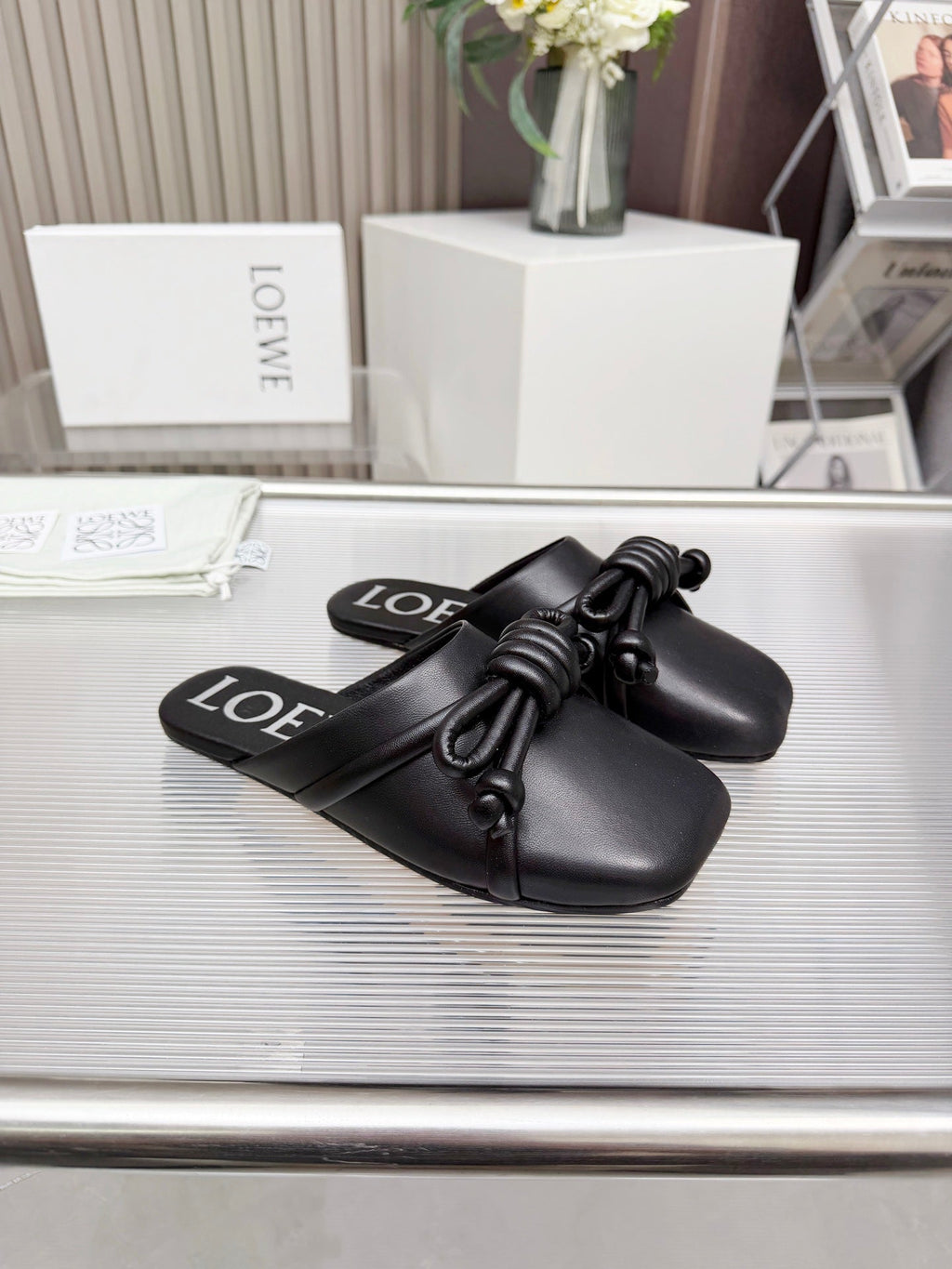 LOEWE 26S MULE LOAFERS IN BLACK CALFSKIN KNOT DETAIL
