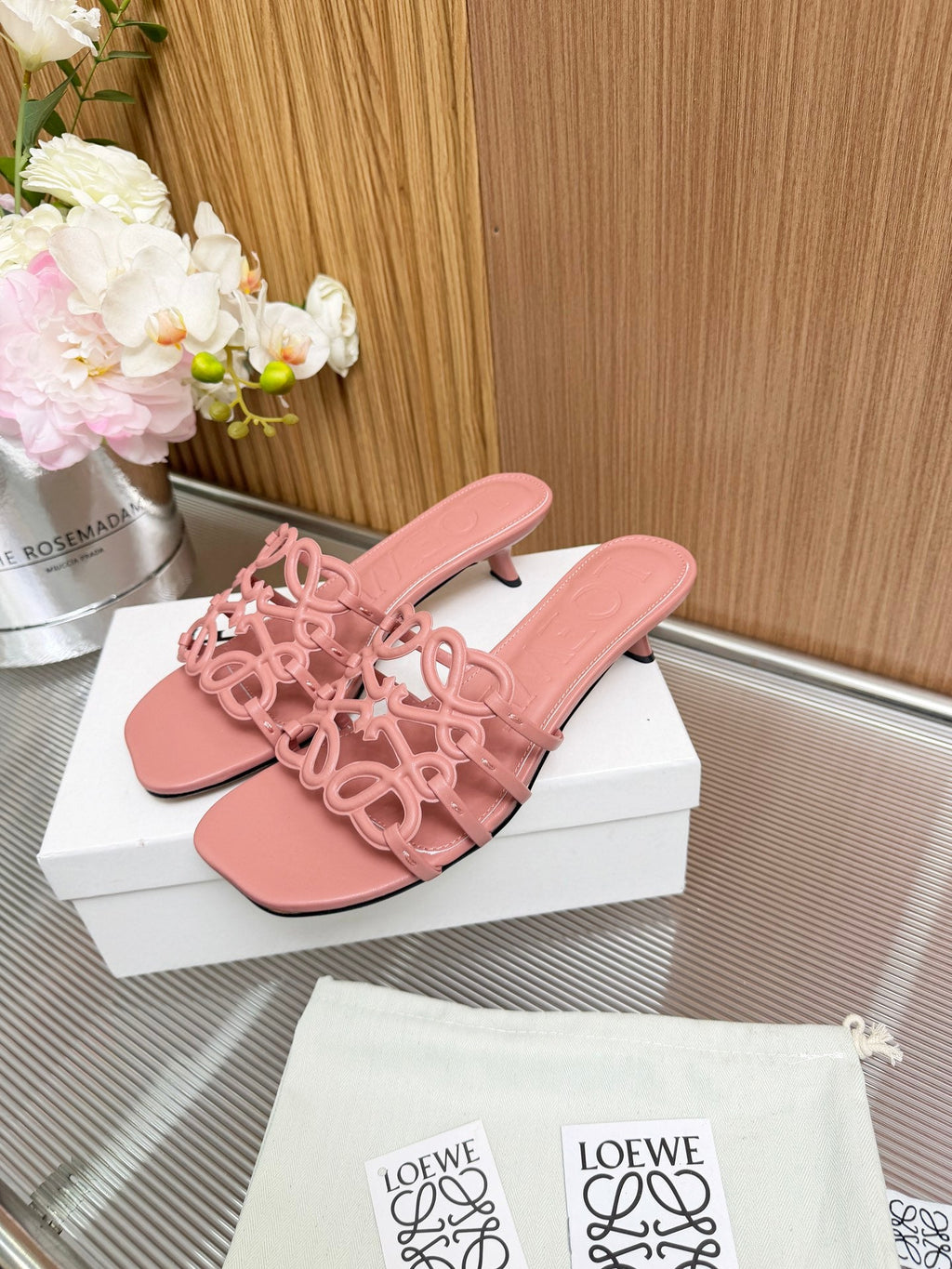 LOEWE 26S PETAL ANAGRAM KITTEN HEEL SANDALS 45MM IN PINK SOFT CALFSKIN