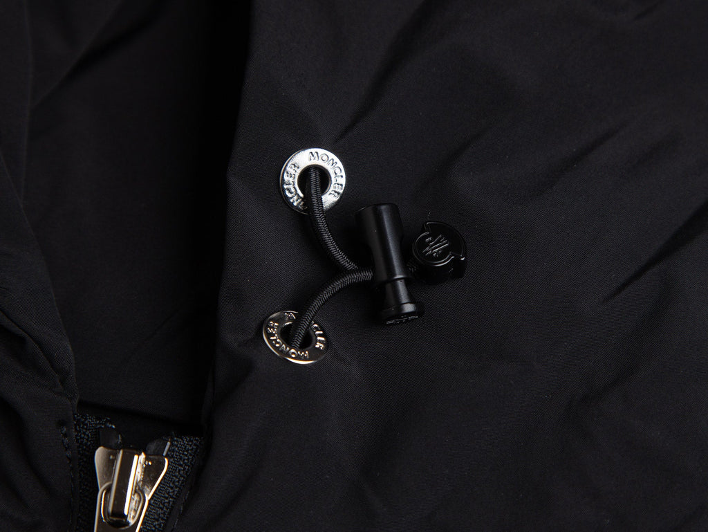MONCLER 26S JACKET 501