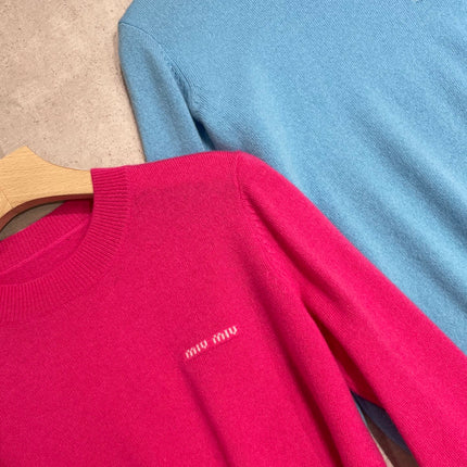 MIUMIU SWEATER STYLE 638