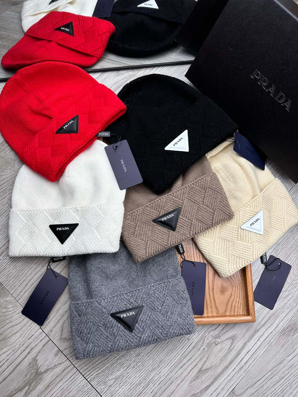 BEANIE HAT IN WHITE WOOL AND RABBIT FUR 342037