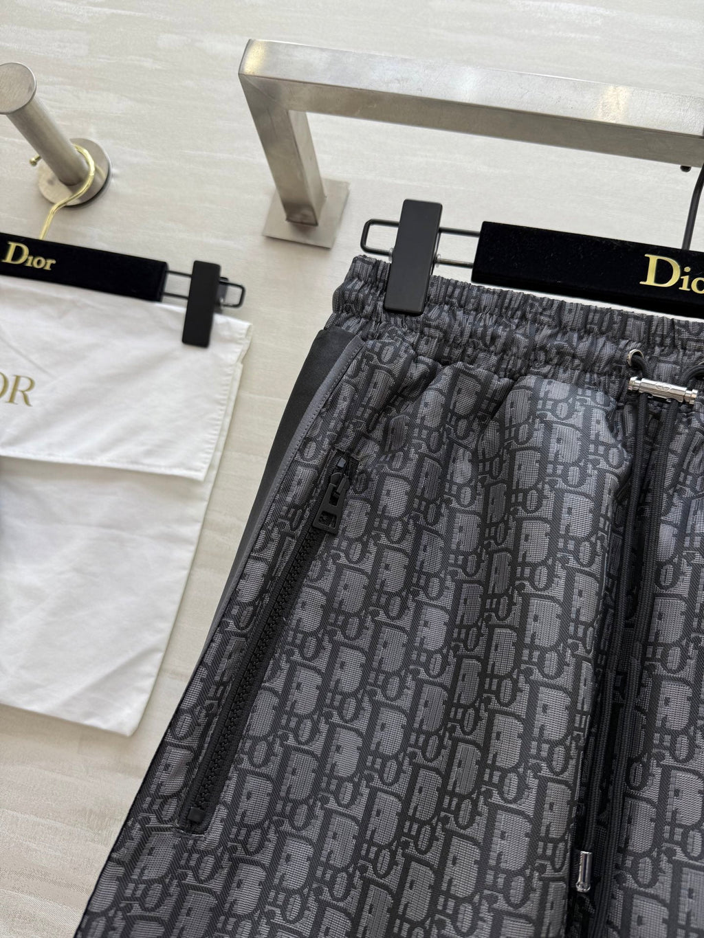 DIOR 25S WIDE-LEG TROUSERS STYLE 052