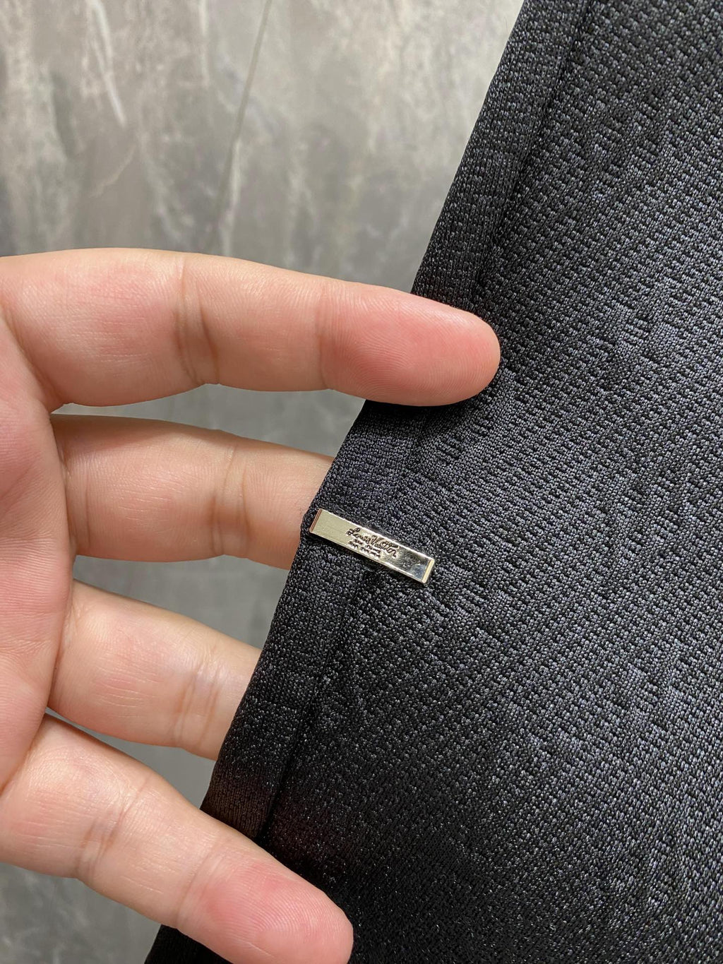 LV BLACK TROUSERS 239481