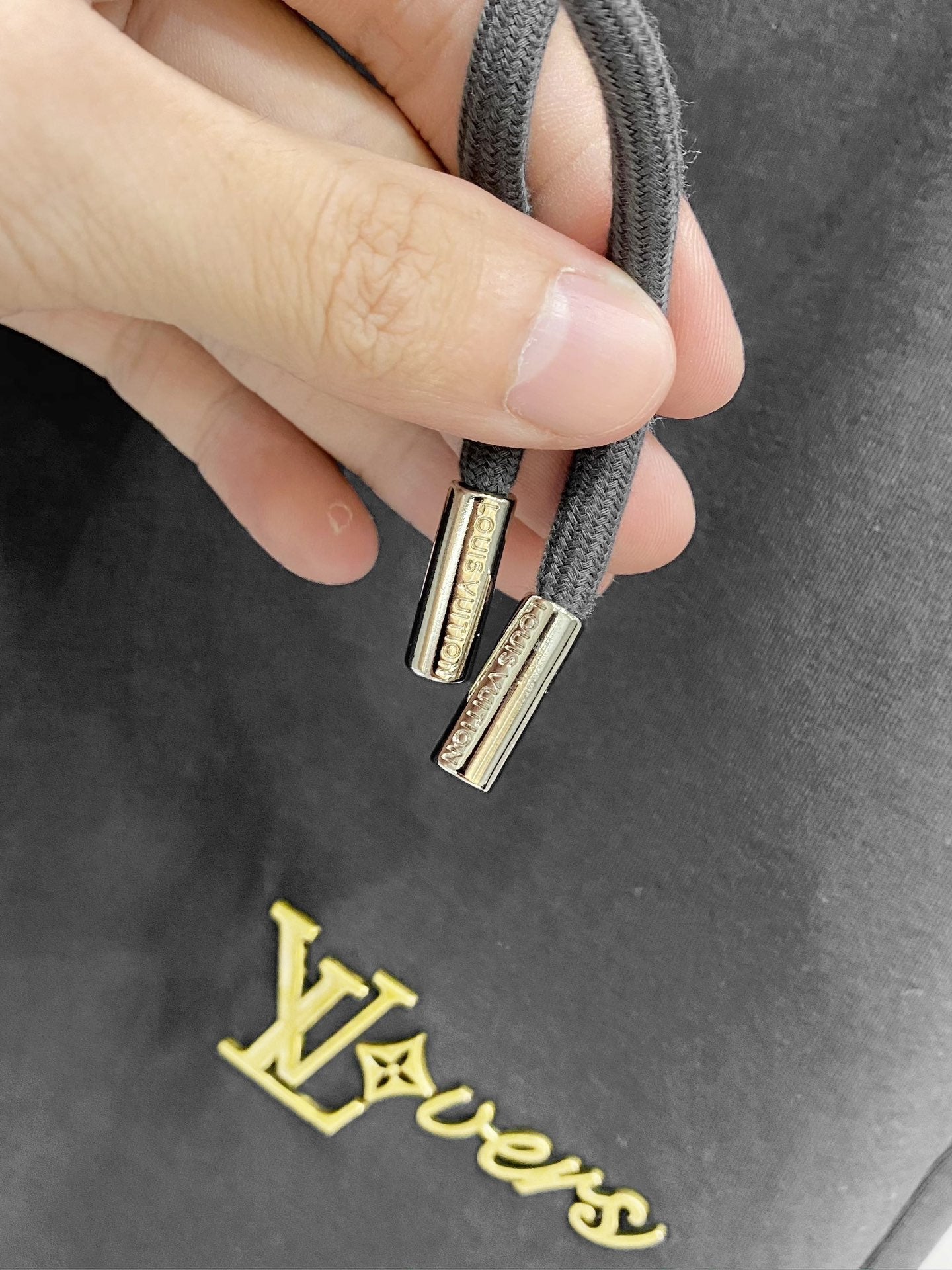 LV DARK GRAY TROUSERS 239478
