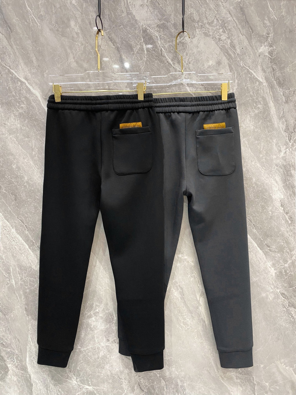 LV DARK GRAY TROUSERS 239478