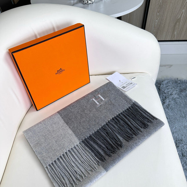 HERMES 26S LONG SCARF 190 IN CASHMERE 309793