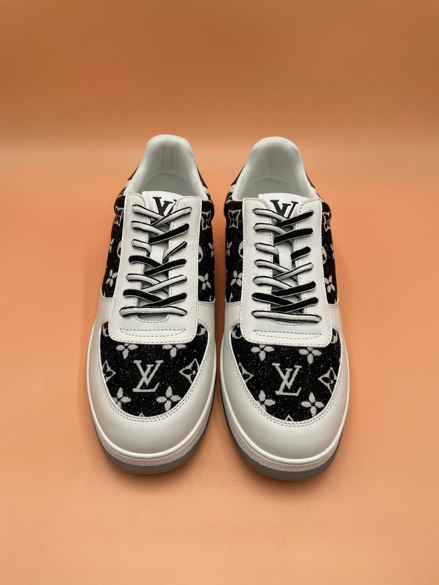 LV RIVOLI SPORTS SHOES