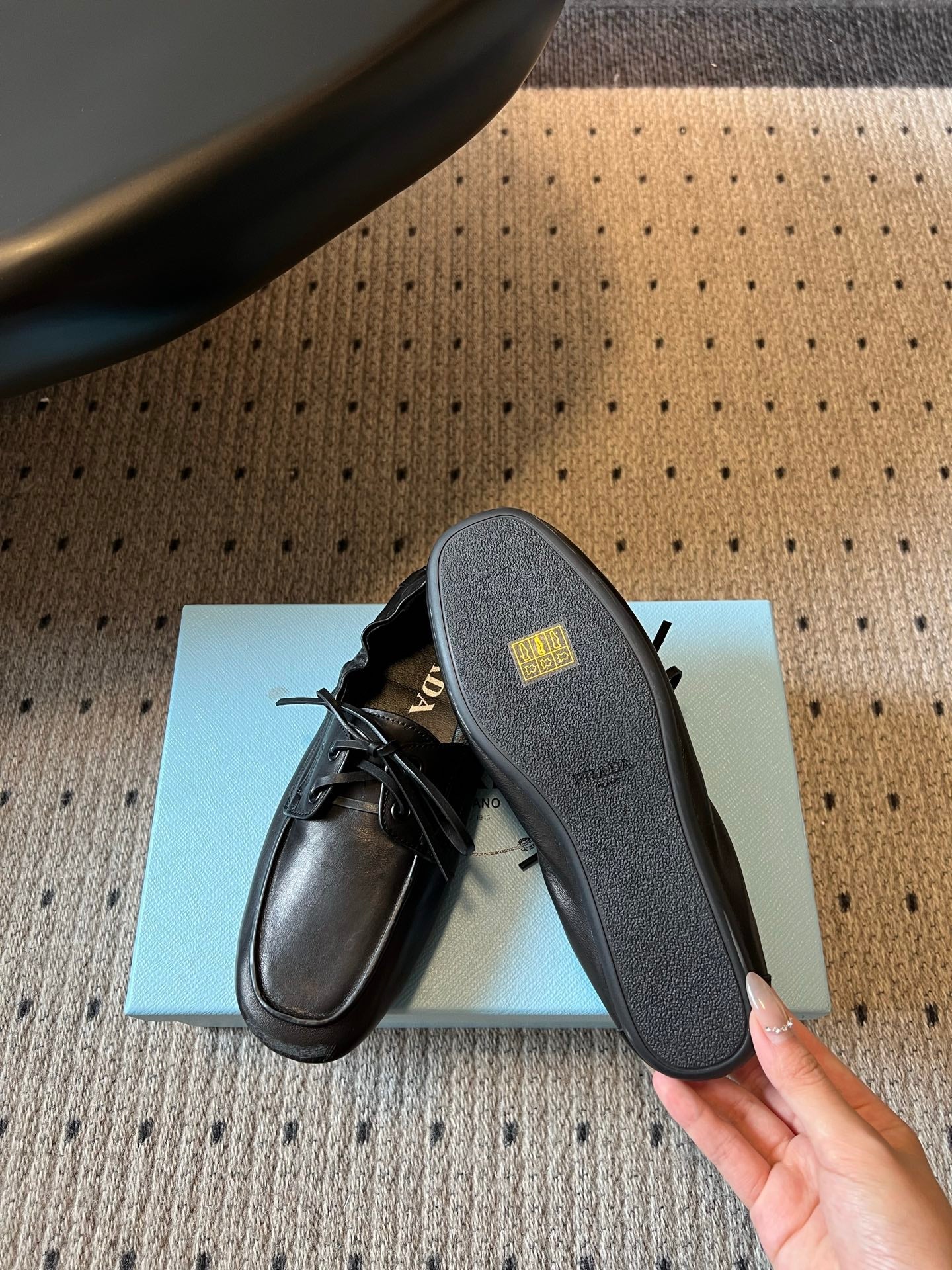 PRADA 26S LACE UP SQUARE TOE LOAFERS IN BLACK CALFSKIN