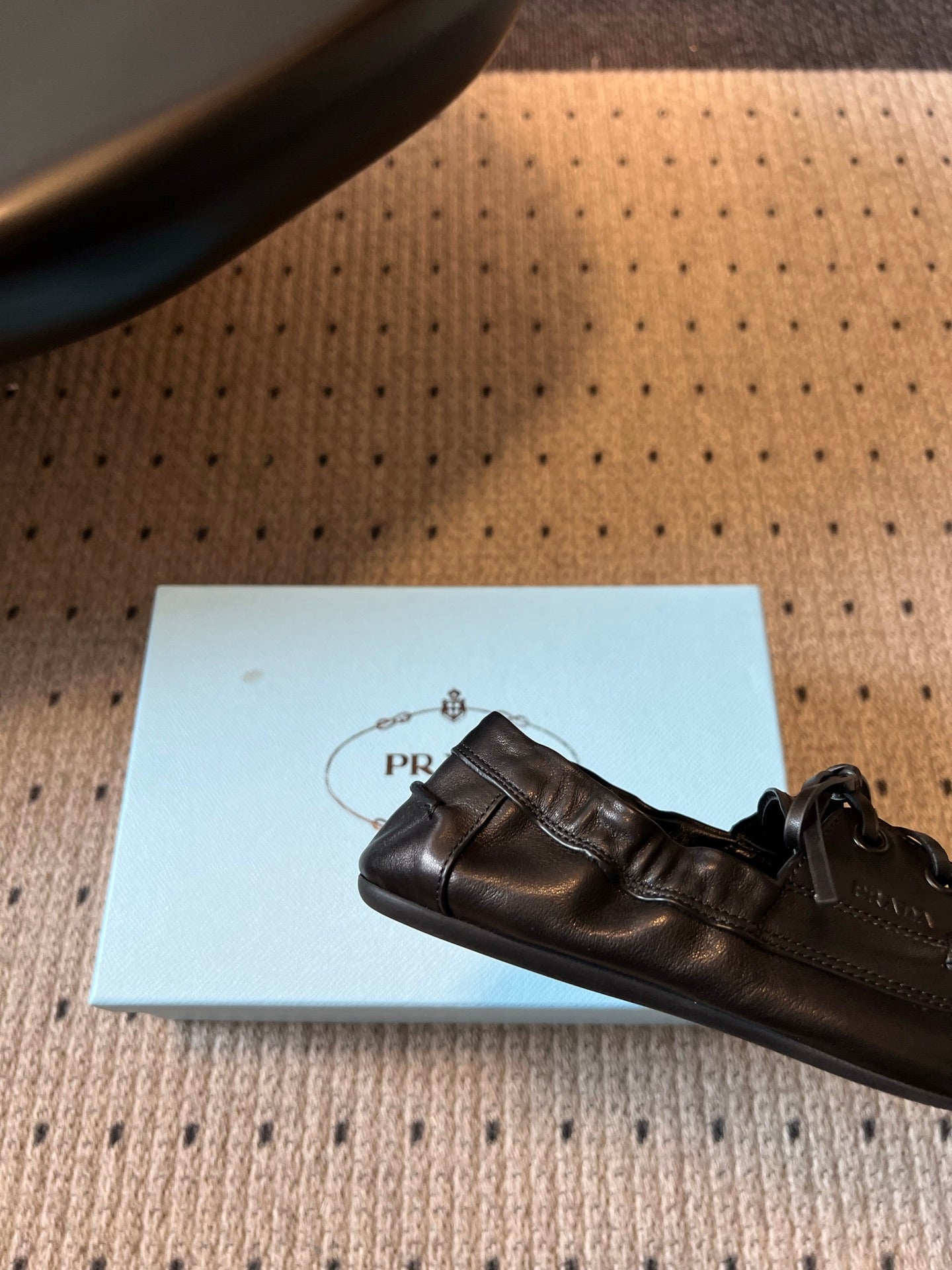 PRADA 26S LACE UP SQUARE TOE LOAFERS IN BLACK CALFSKIN
