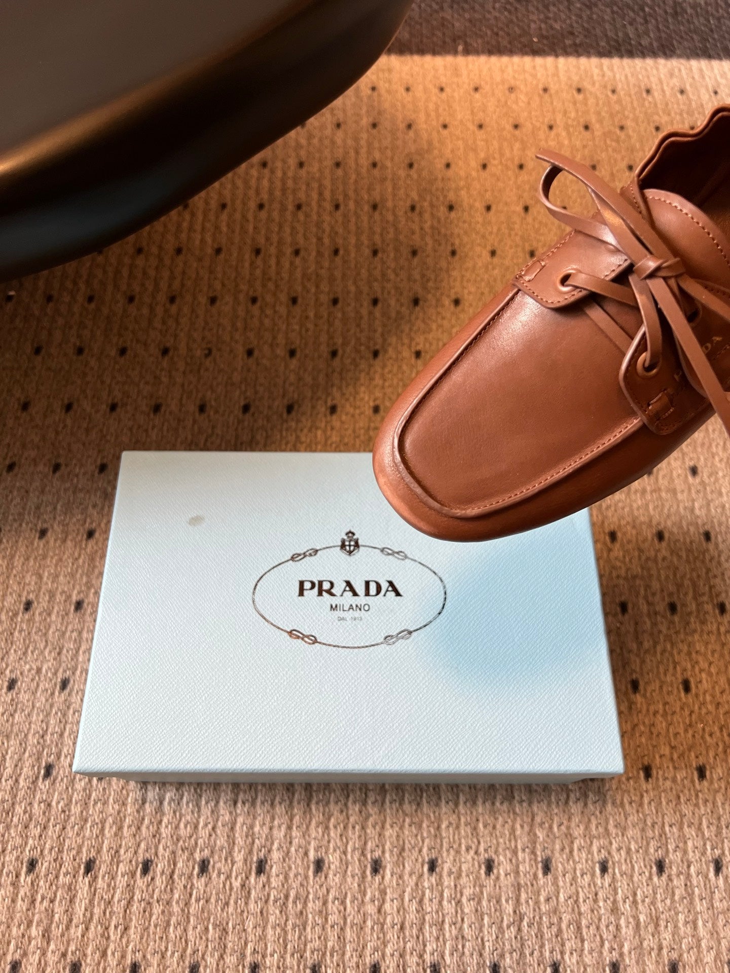 PRADA 26S LACE UP SQUARE TOE LOAFERS IN BROWN CALFSKIN
