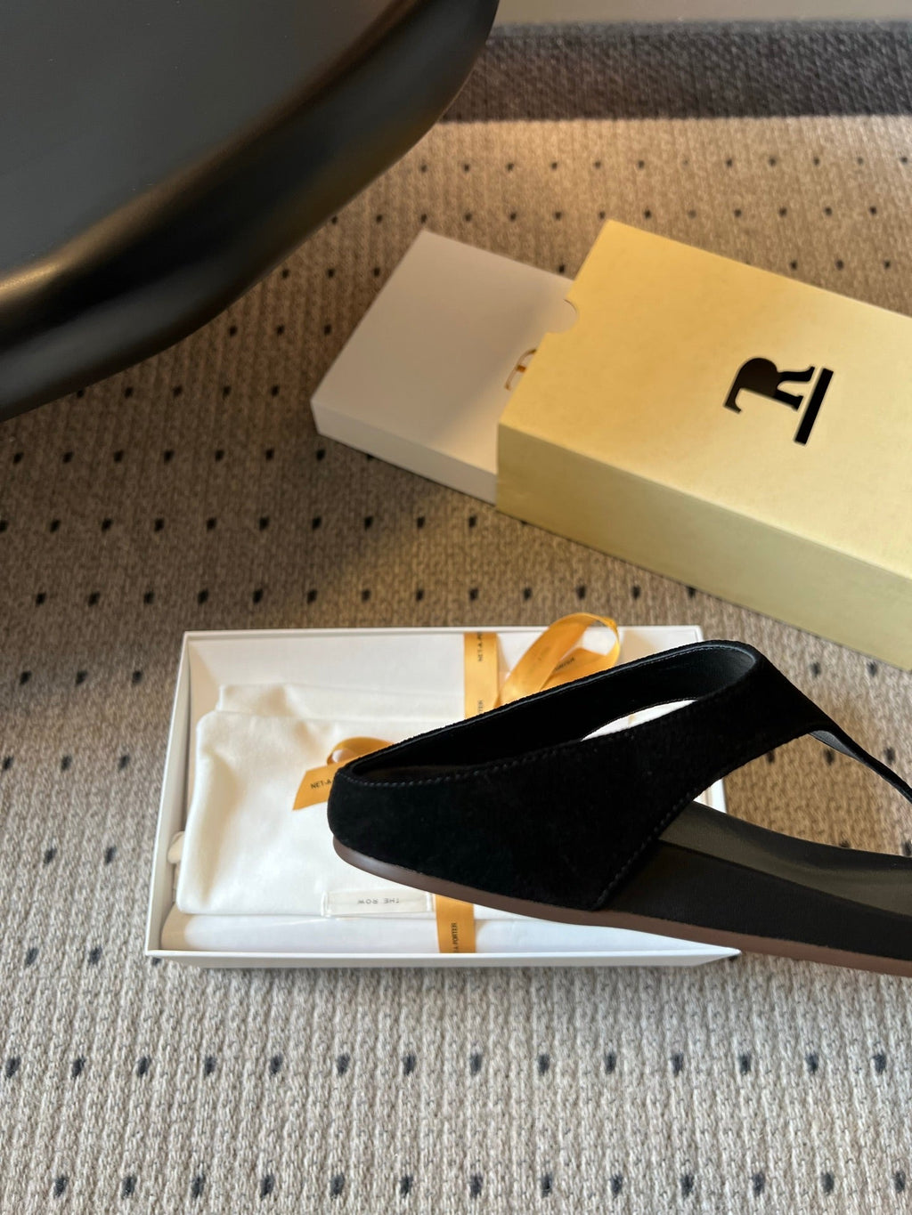 THE ROW 26S THONG SANDALS IN BLACK SUEDE