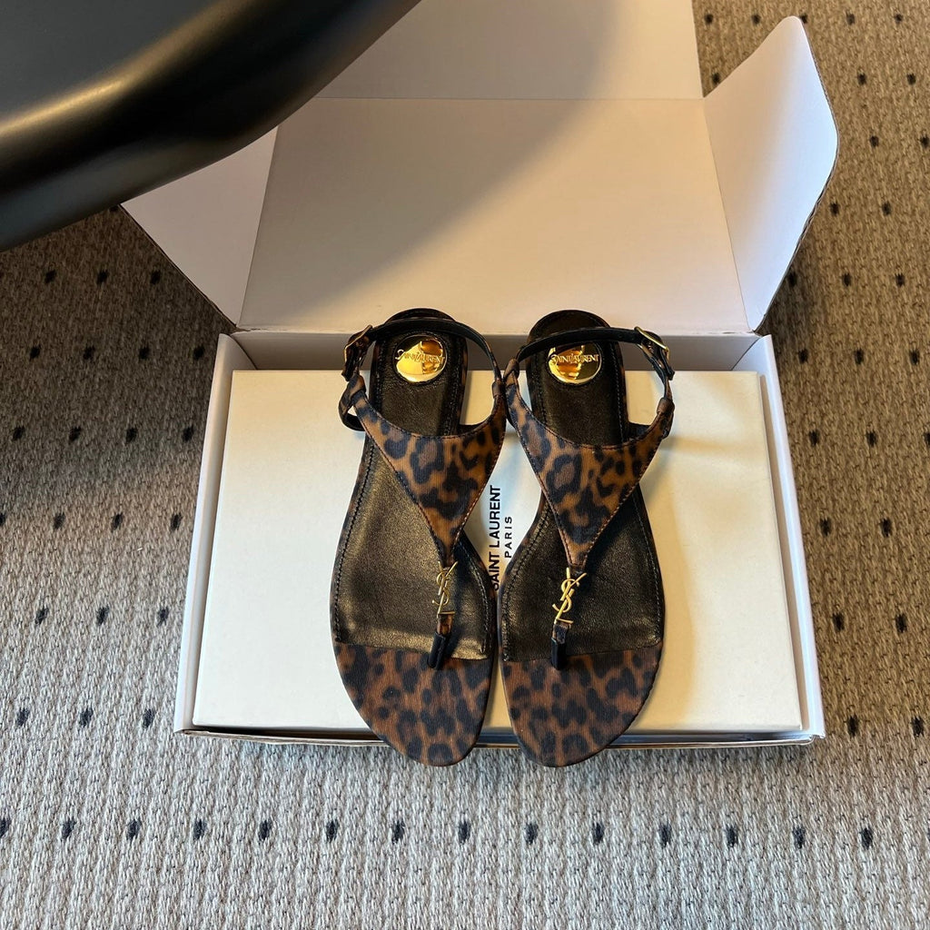 YSL 26S WIDE-STRAP THONG SANDALS IN LEOPARD PRINT FABRIC