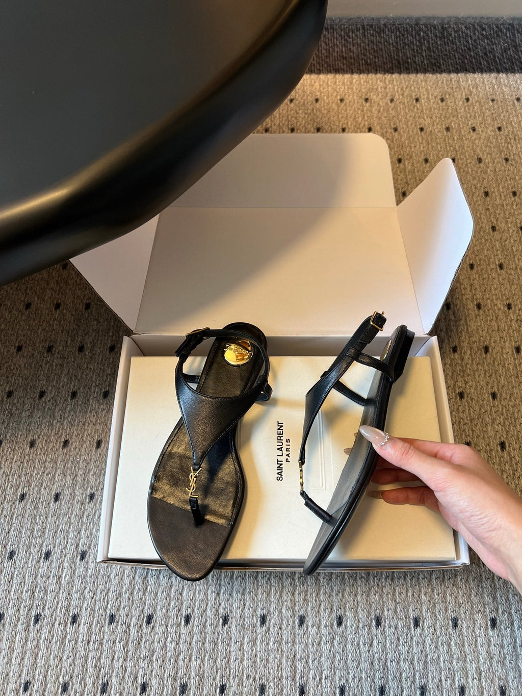 YSL 26S WIDE-STRAP THONG SANDALS IN BLACK CALFSKIN