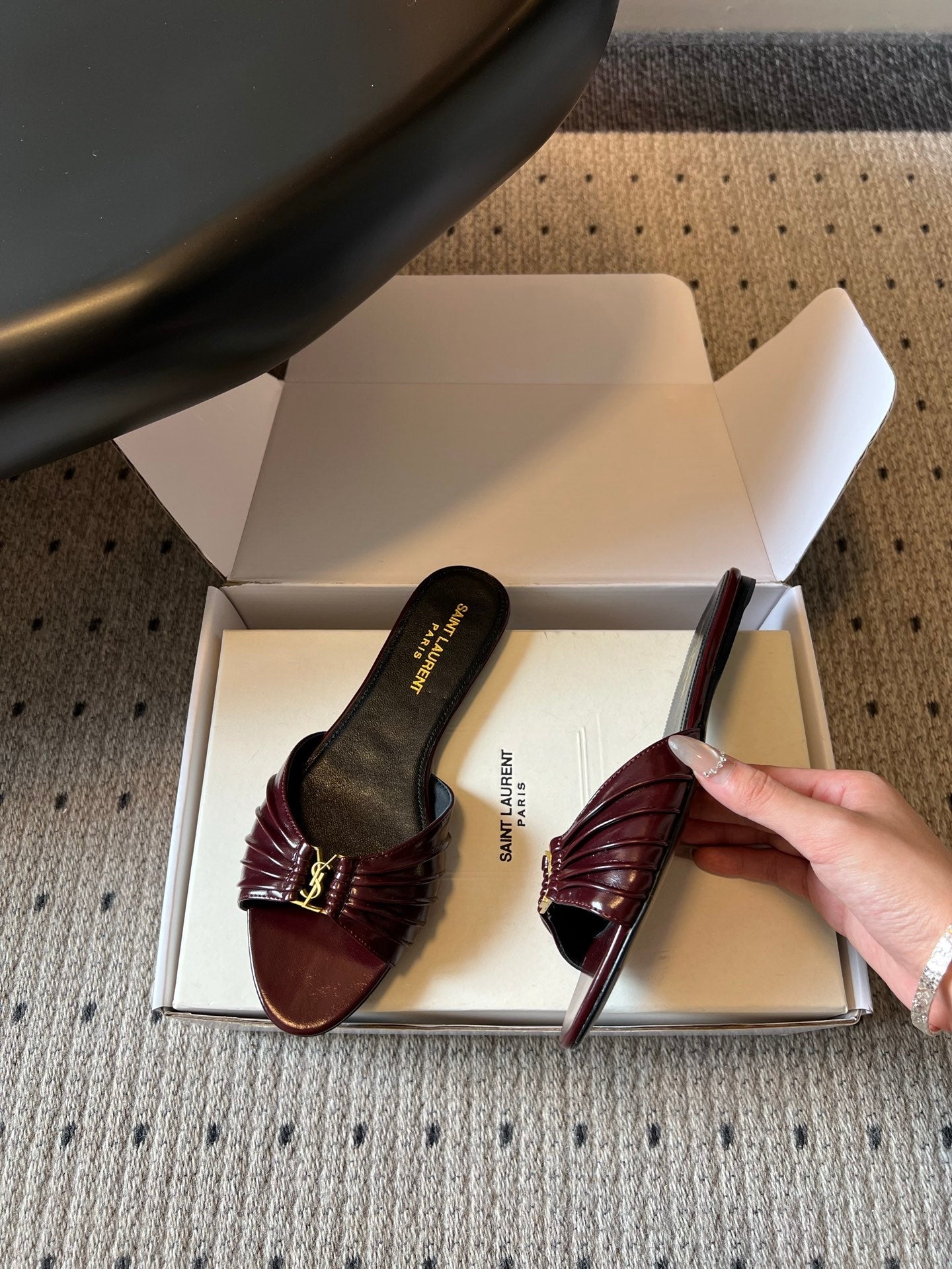 YSL 26S BABYLONE FLAT MULES IN DARK RED LAMBSKIN