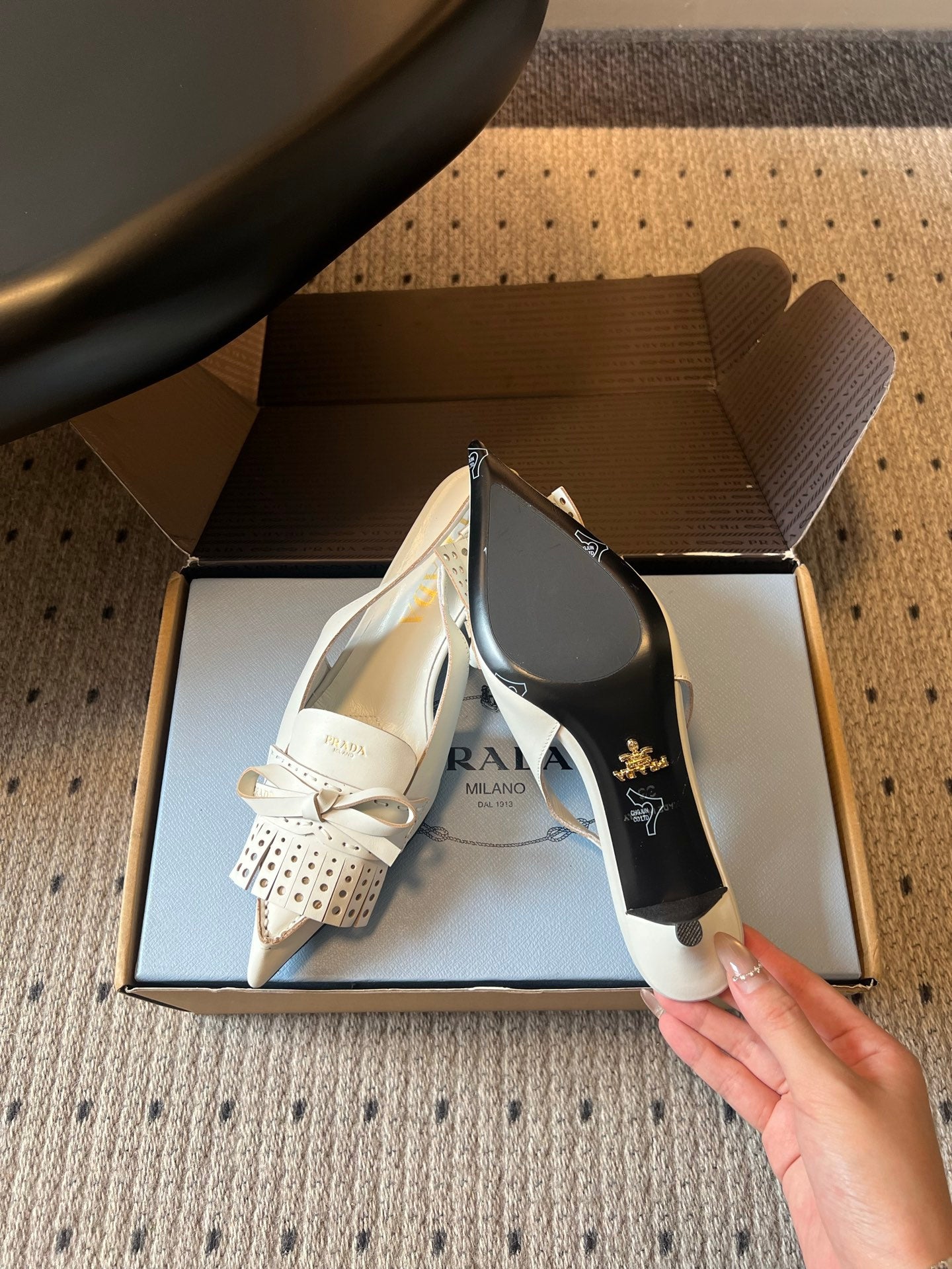 PRADA 26S POINTED TOE FRINGE BOW SLINGBACK PUMPS 55MM IN IVORY WHITE CALFSKIN