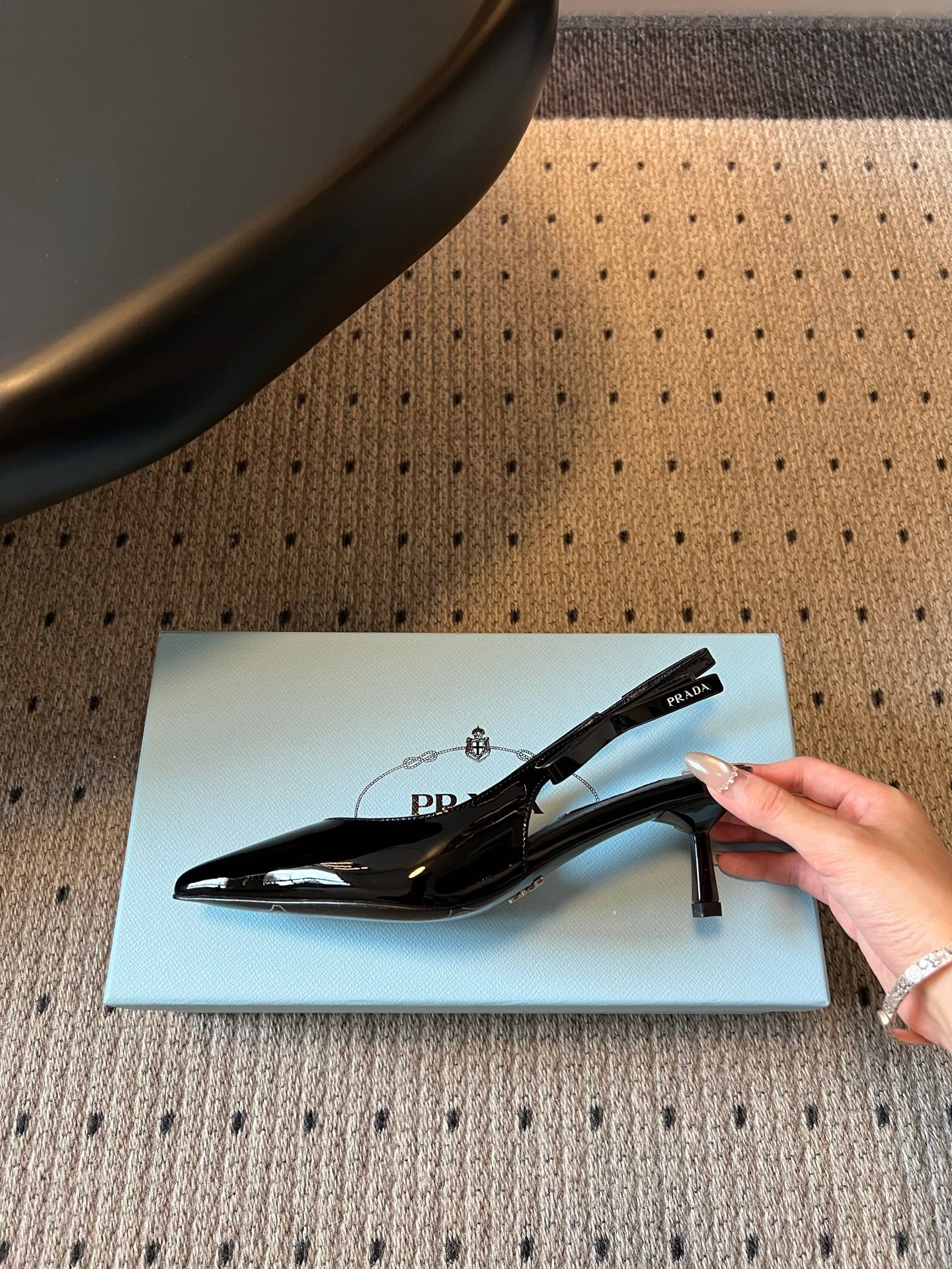 PRADA 26S POINTED TOE SLINGBACK HEELS 55MM IN BLACK PATENT CALFSKIN