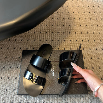 YSL 26S DOUBLE-STRAP SANDALS IN BLACK PATENT CALFSKIN