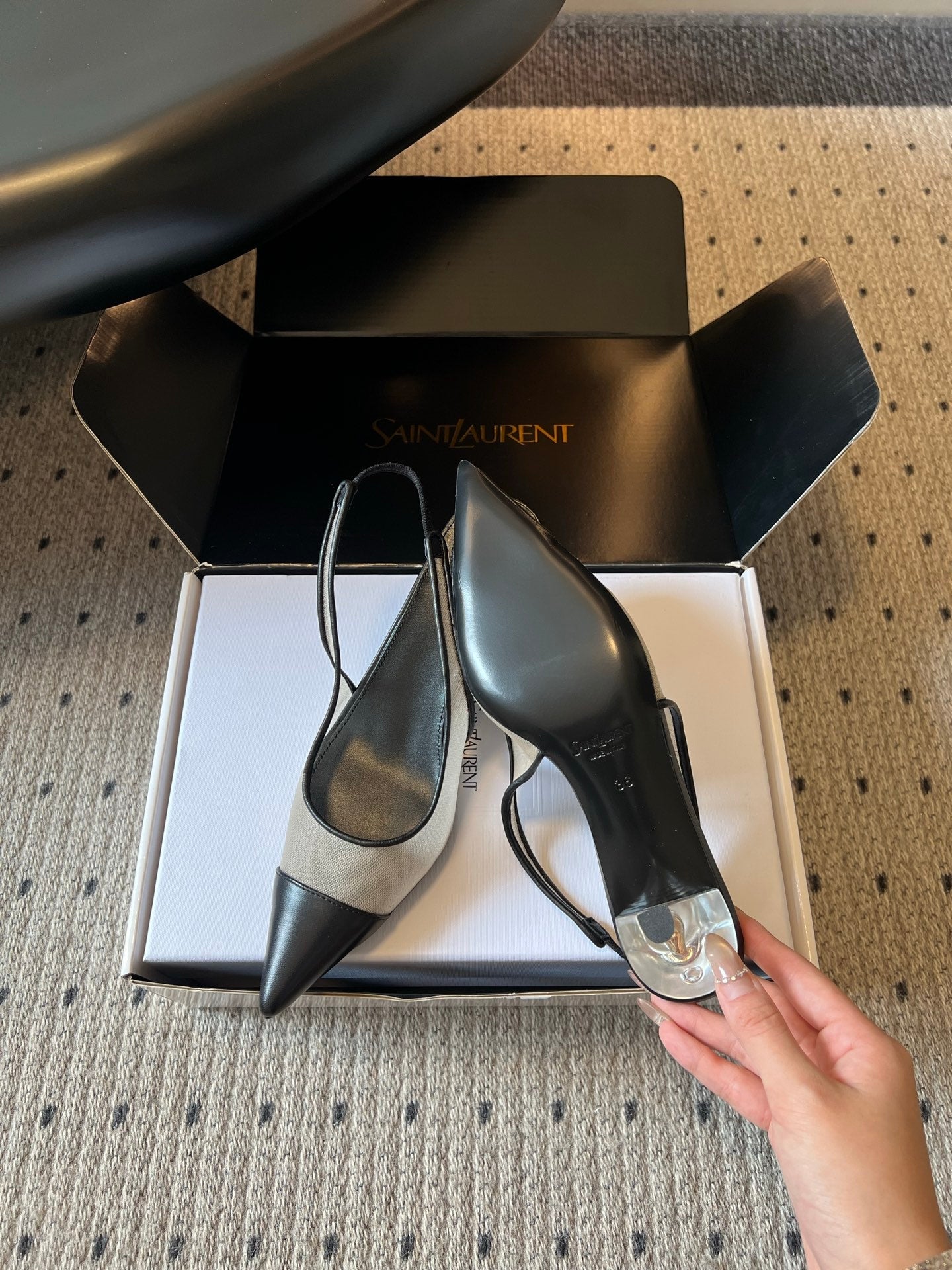 YSL 26S HEELED SLINGBACKS 60 MM IN BLACK LAMBSKIN AND BEIGE MESH