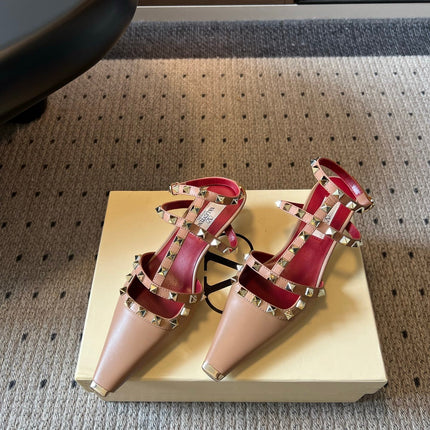 VALENTINO 26S ROCKSTUD HIGH HEELS 40 MM IN LIGHT BEIGE CALFSKIN