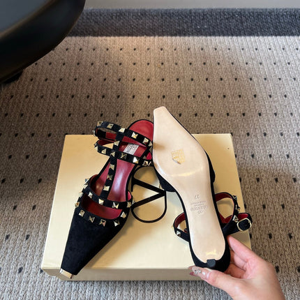 VALENTINO 26S ROCKSTUD HIGH HEELS 40 MM IN BLACK SUEDE