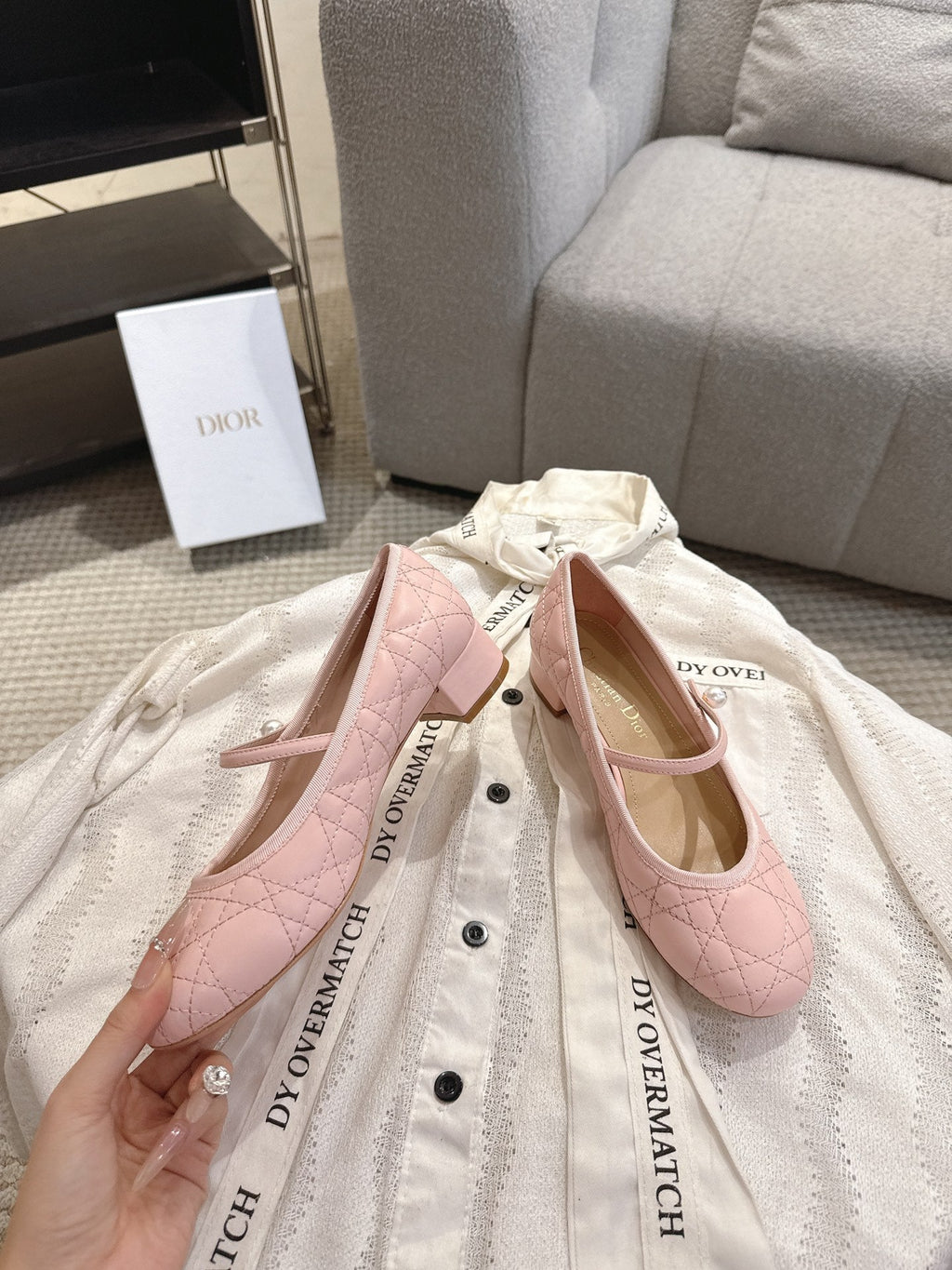 DIOR 26S MARY JANE PUMPS IN LIGHT PINK LAMBSKIN PEARL-ADORNED STRAP