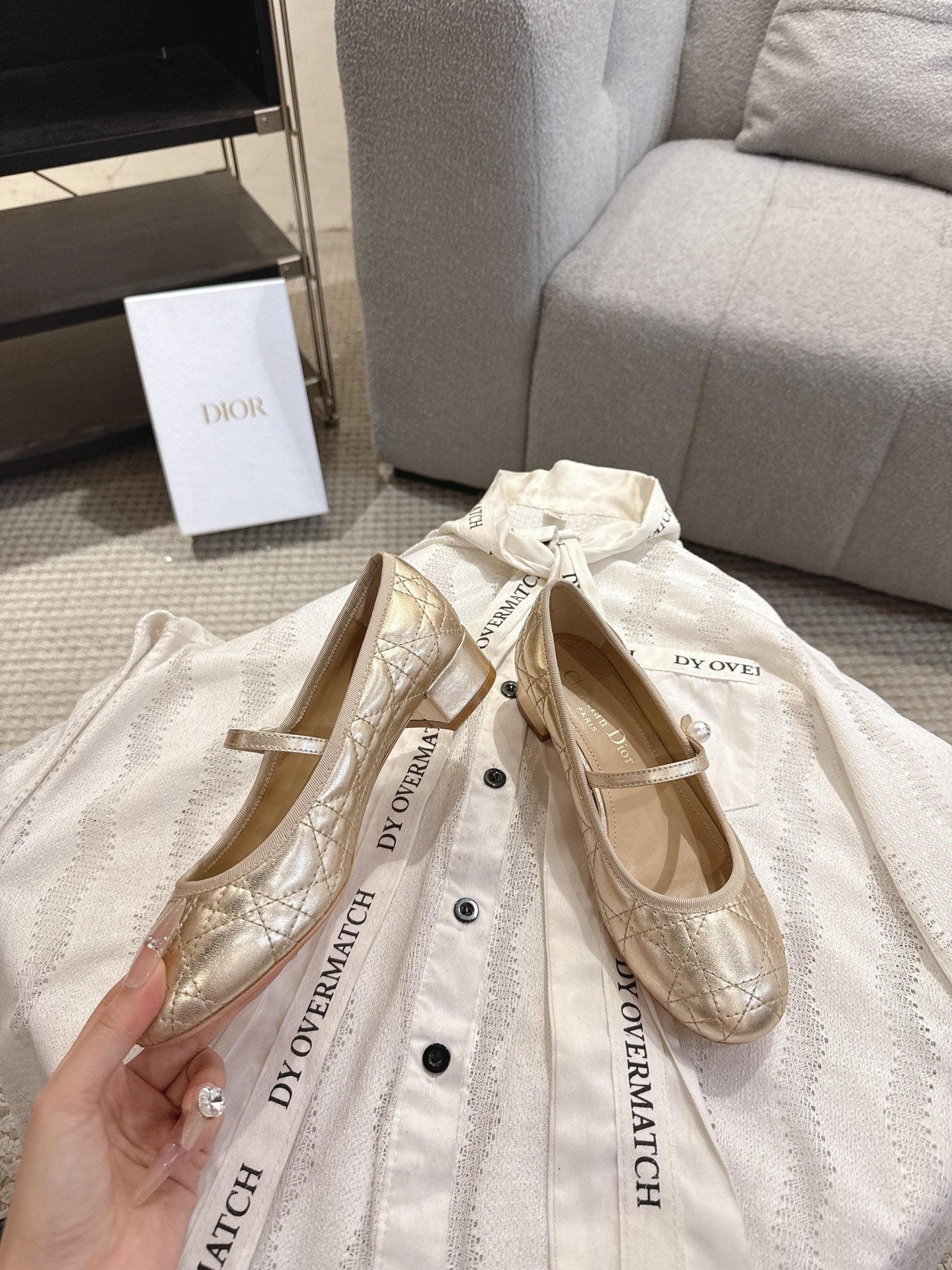 DIOR 26S MARY JANE PUMPS IN GOLD LAMBSKIN PEARL-ADORNED STRAP