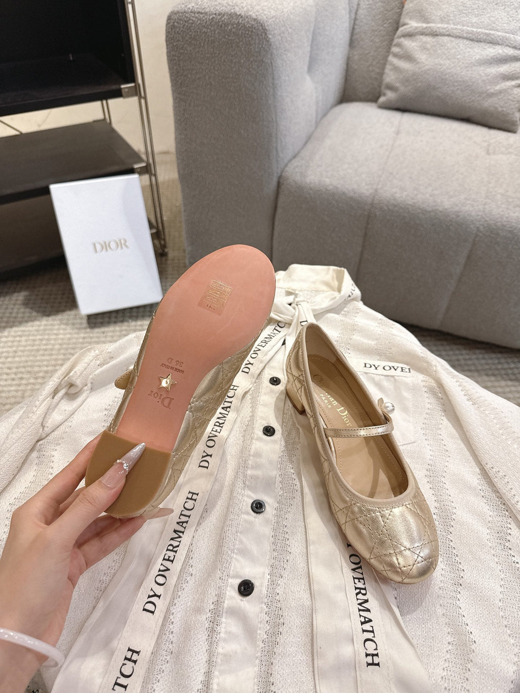 DIOR 26S MARY JANE PUMPS IN GOLD LAMBSKIN PEARL-ADORNED STRAP
