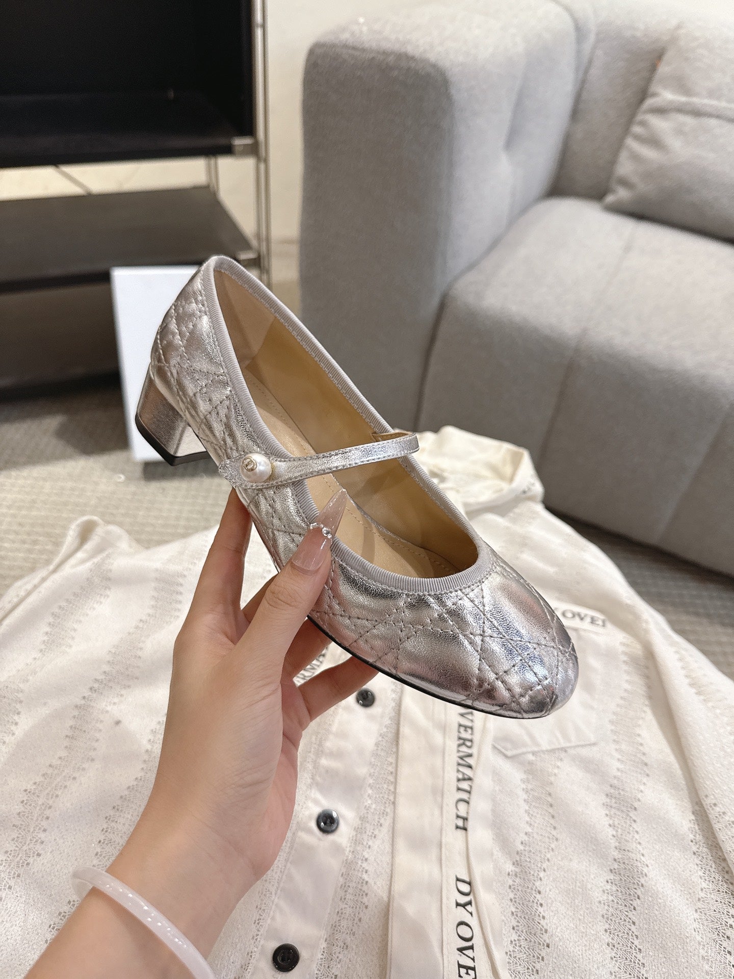 DIOR 26S MARY JANE PUMPS IN SILVER LAMBSKIN PEARL-ADORNED STRAP