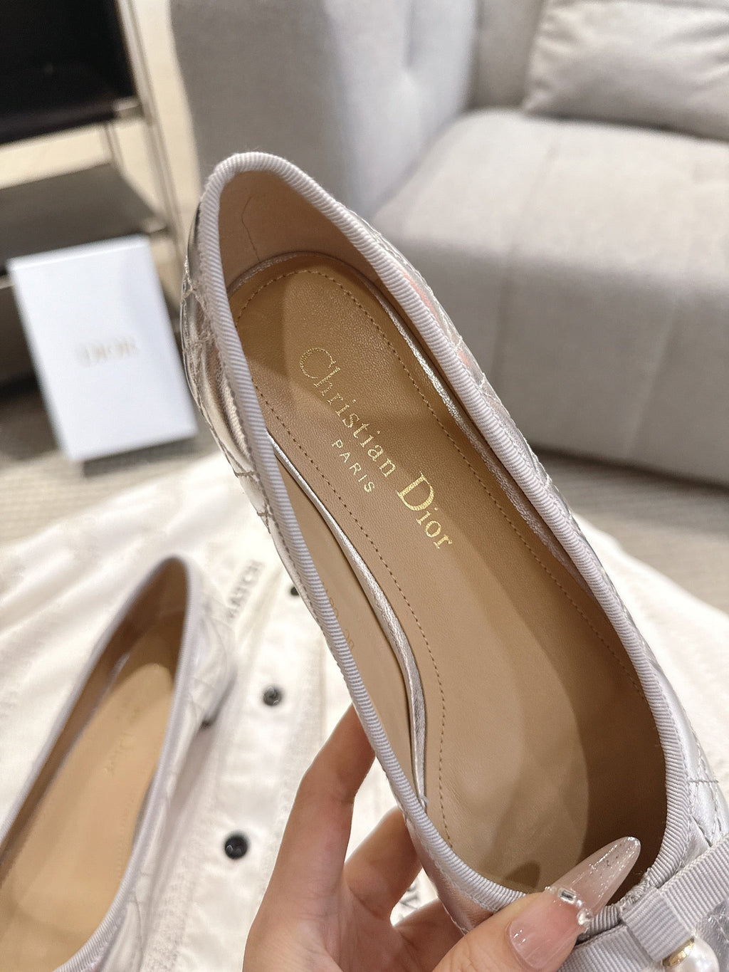 DIOR 26S LOW BLOCK HEEL PUMPS IN SILVER LAMBSKIN
