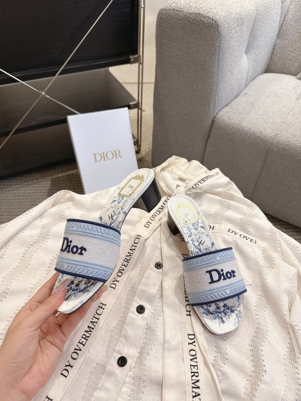 DIOR 26S DWAY FLOWER EDITION HIGH-HEEL SLIDES IN WHITE AND SKY BLUE FABRIC