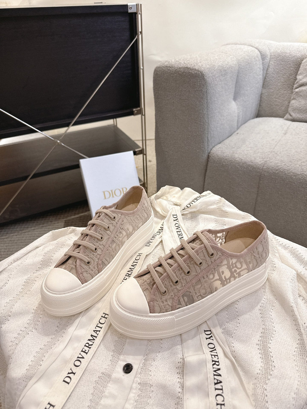 DIOR 26S PLATFORM SNEAKERS IN BEIGE OBLIQUE EMBROIDERED MESH