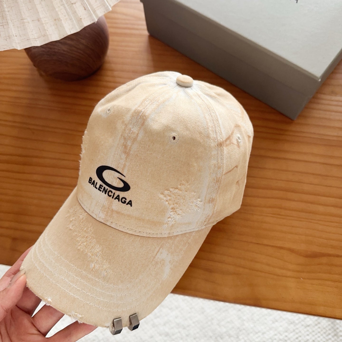 BALENCIAGA 26S BASEBALL CAP STYLE 143