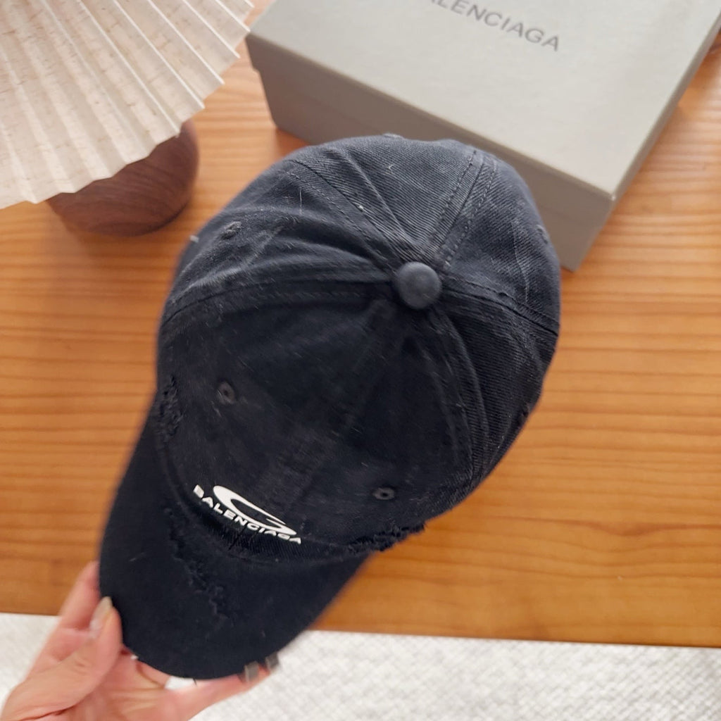 BALENCIAGA 26S BASEBALL CAP STYLE 140