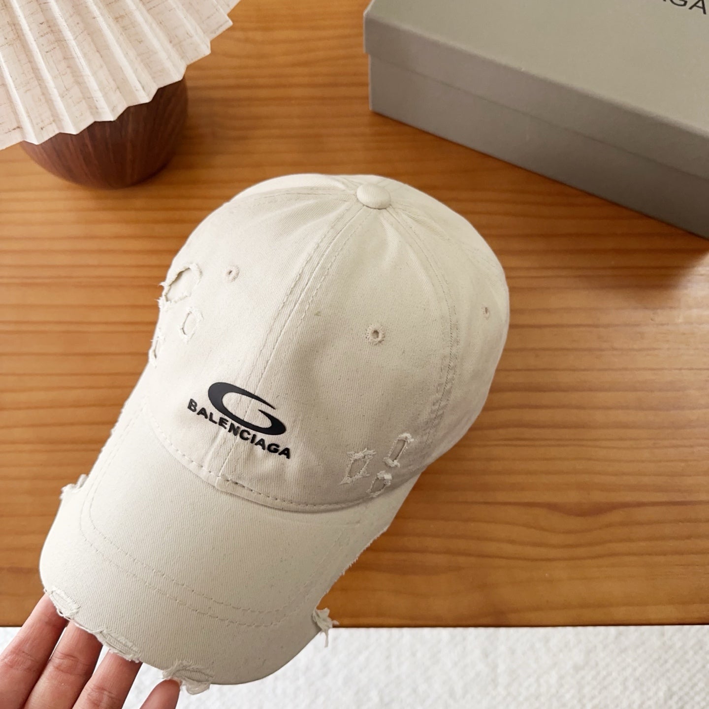 BALENCIAGA 26S BASEBALL CAP STYLE 42