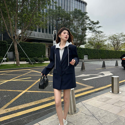 PRADA 26S BLAZER 743