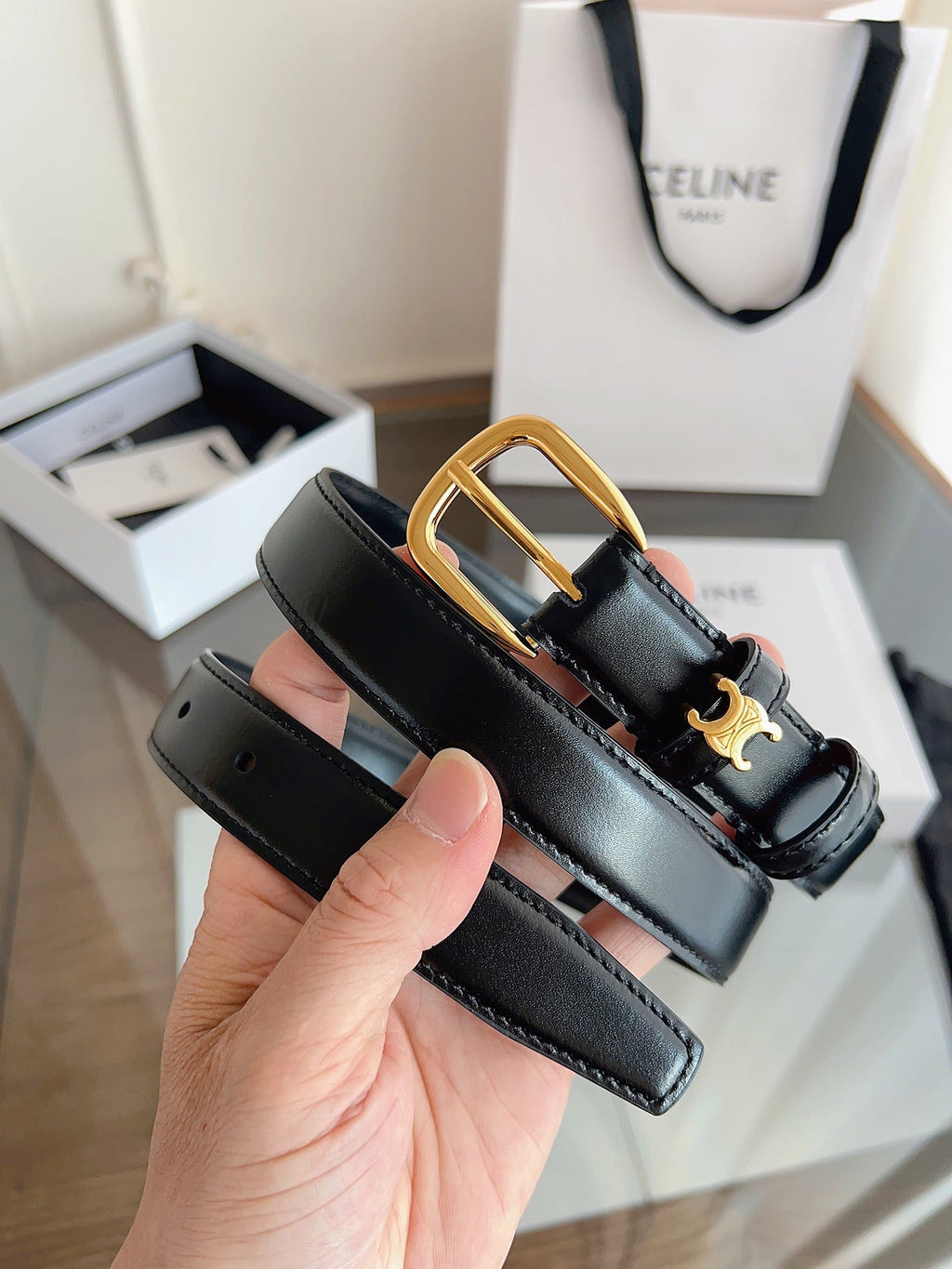 TRIOMPHE BELT 2.5 CM IN BLACK CALFSKIN GOLD HARDWARE 603266