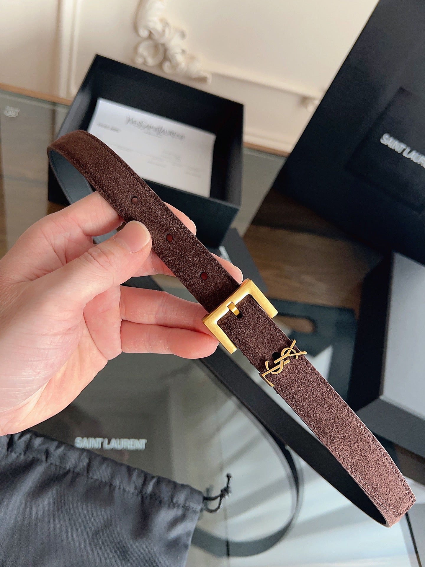 YSL 25S BELT 20 MM IN ASH BROWN SUEDE WITH GOLD HARDWARE 616311