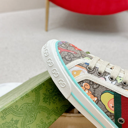 GUCCI 26S LOW TOP SNEAKERS IN MULTICOLOR CANVAS STYLE 24