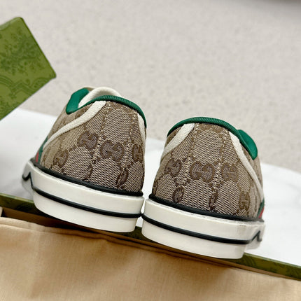 GUCCI 26S LOW TOP SNEAKERS IN BEIGE EBONY CANVAS STYLE 11