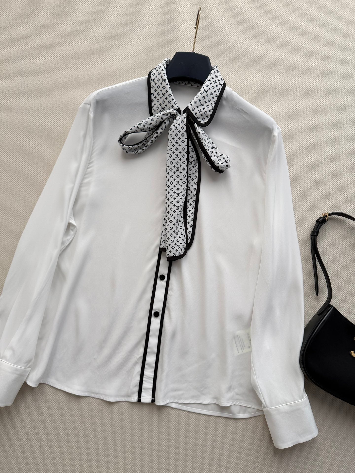LV 26S SILK SHIRT STYLE 249