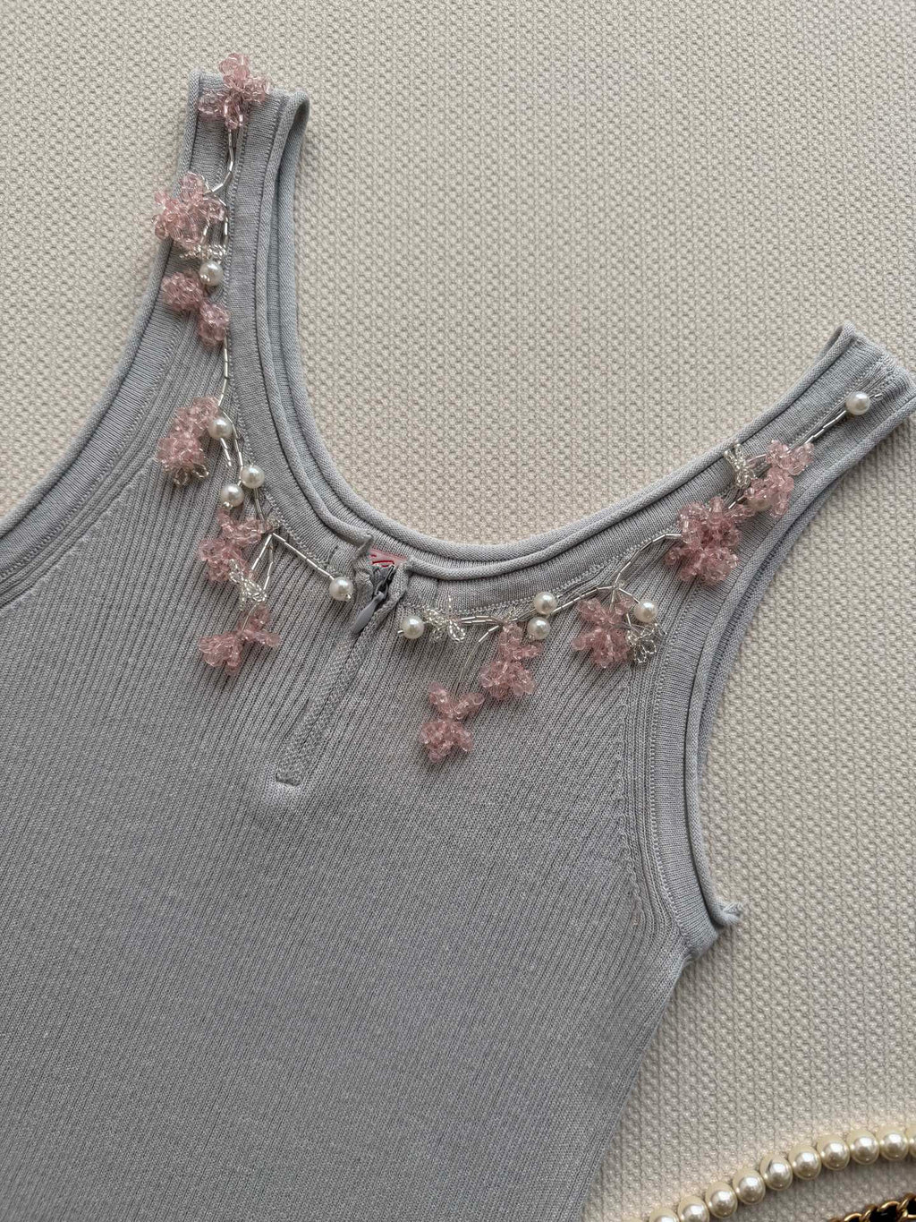 CHANEL 26S KNIT SLEEVELESS TOP STYLE 1185