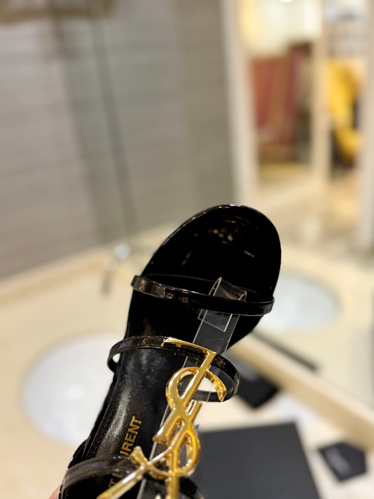 SL CASSANDRA HEELED SANDALS BLACK-GOLD CALFSKIN