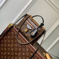 VANITY CHAIN POUCH 19 MONOGRAM REVERSE CANVAS