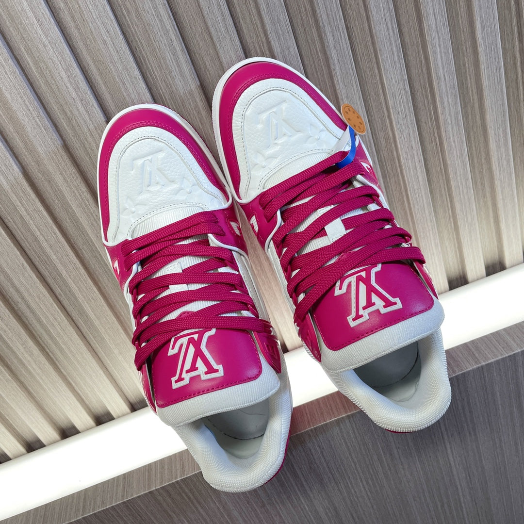 LV 26S LOW TOP SNEAKERS IN WHITE AND HOT PINK CALFSKIN WITH MONOGRAM SOLE DETAIL